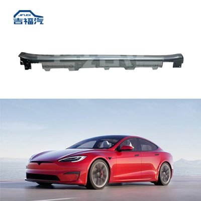 2021-2024 Tesla Model S Plaid Right rocker panel skirt molding 1567139-00-D