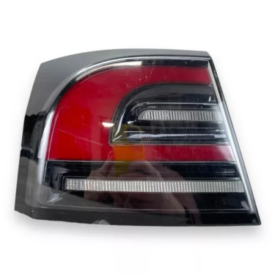 2021-2023 Tesla Model S Rear left driver side tail lamp light outer assembly OEM 1563720-00-C